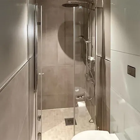 Apartment Awesome In With Wifi *